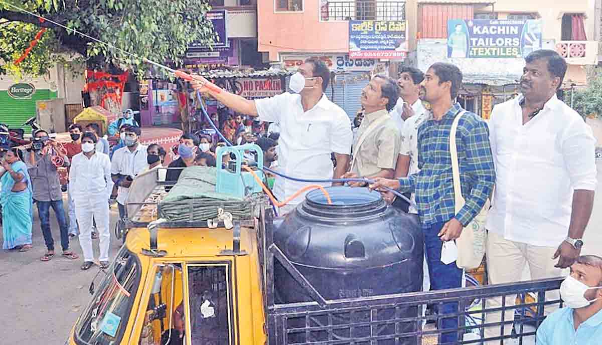 ప్రకృతిని కాపాడుకోవాలి