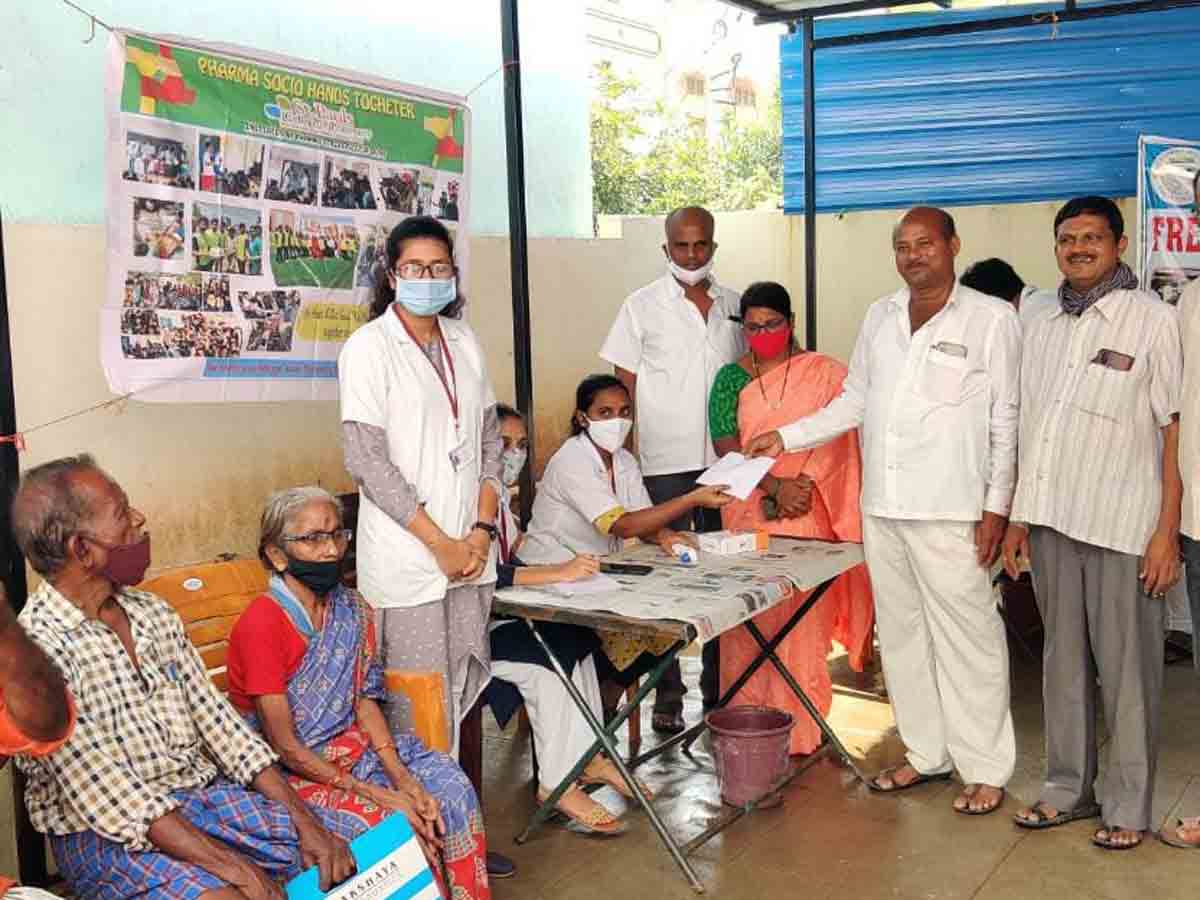 Rangareddy : ఉచిత వైద్య శిబిరానికి విశేష స్పందన..