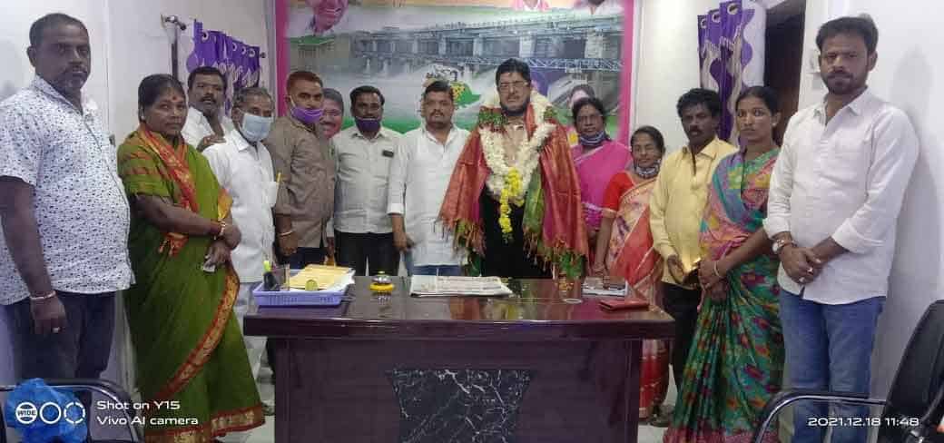 ఆక్రమణదారులపై చర్యలు తీసుకోవాలి