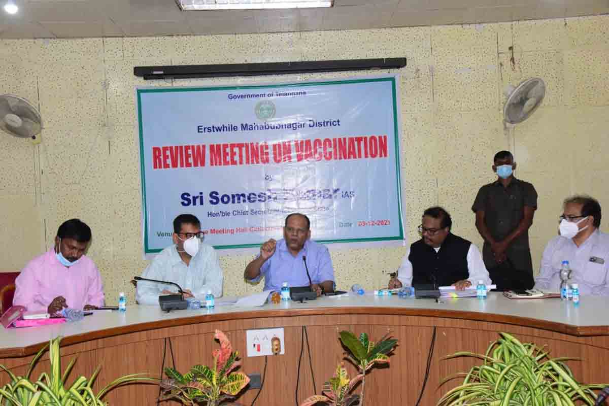 హైవేపై ఆహ్లాదం పంచాలి