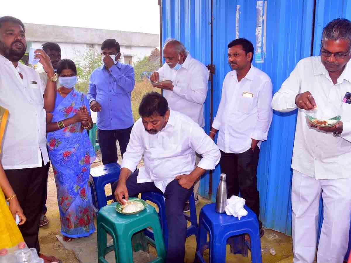 Bhuvanagiri : సమస్యలు తీర్చడం కోసమే ముందుకు.. ఎమ్మెల్యే పైళ్ల శేఖర్‌రెడ్డి