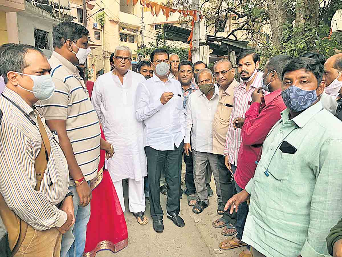 వ్యాపారుల సమస్యలు పరిష్కరిస్తా