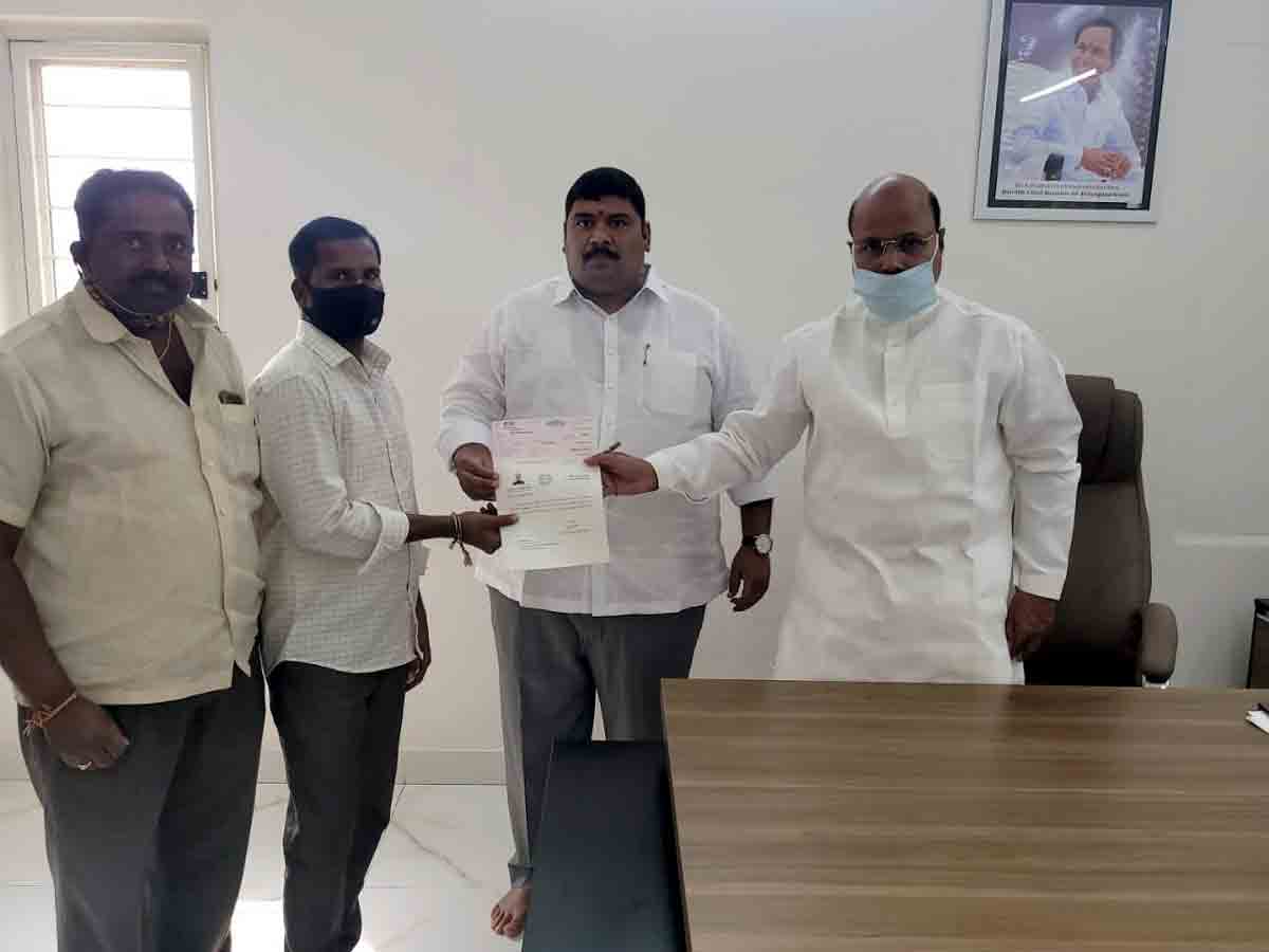 Yacharam : నిరుపేదలకు వరం సీఎం రిలీఫ్‌ ఫండ్‌.. ఎమ్మెల్యే మంచిరెడ్డి కిషన్‌రెడ్డి