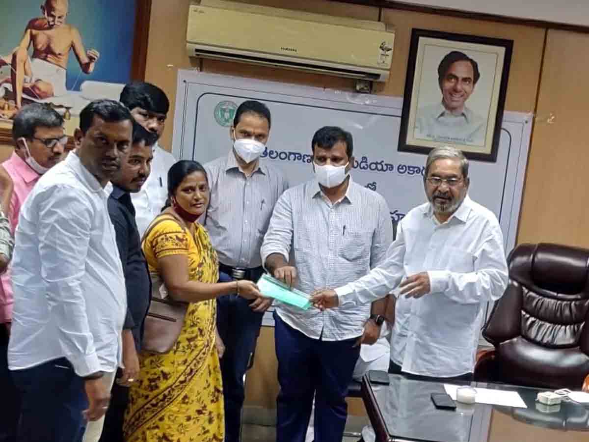 Rangareddy : కరోనాతో మృతిచెందిన జర్నలిస్టుల కుటుంబాలకు అండగా ప్రభుత్వం..