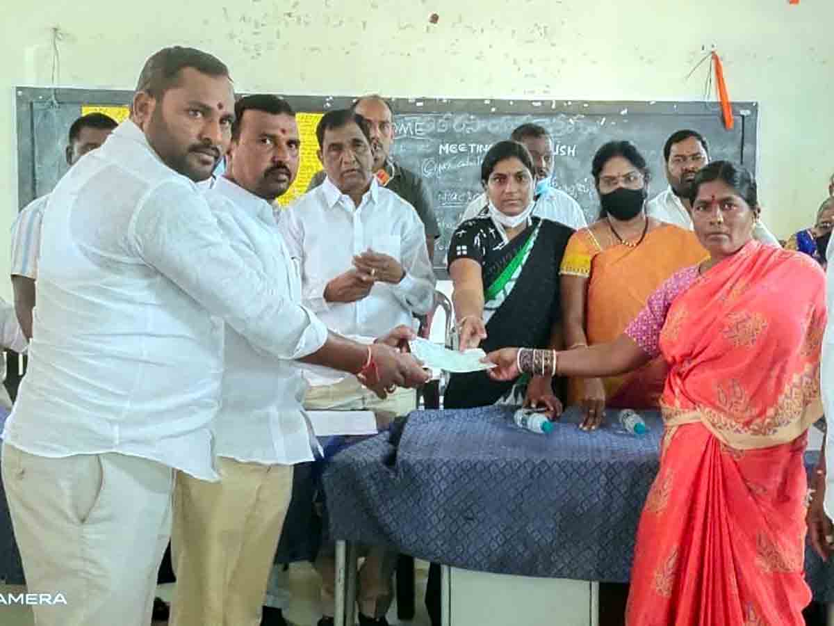 Rangareddy : నిరుపేదలకు భరోసా కల్యాణలక్ష్మి పతకం.. ఎమ్మెల్యే అంజయ్యయాదవ్‌