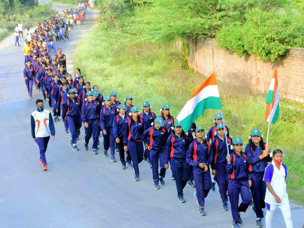 Rangareddy : పర్యావరణ పరిరక్షణలో విద్యార్థులు నడుంబిగించాలి..