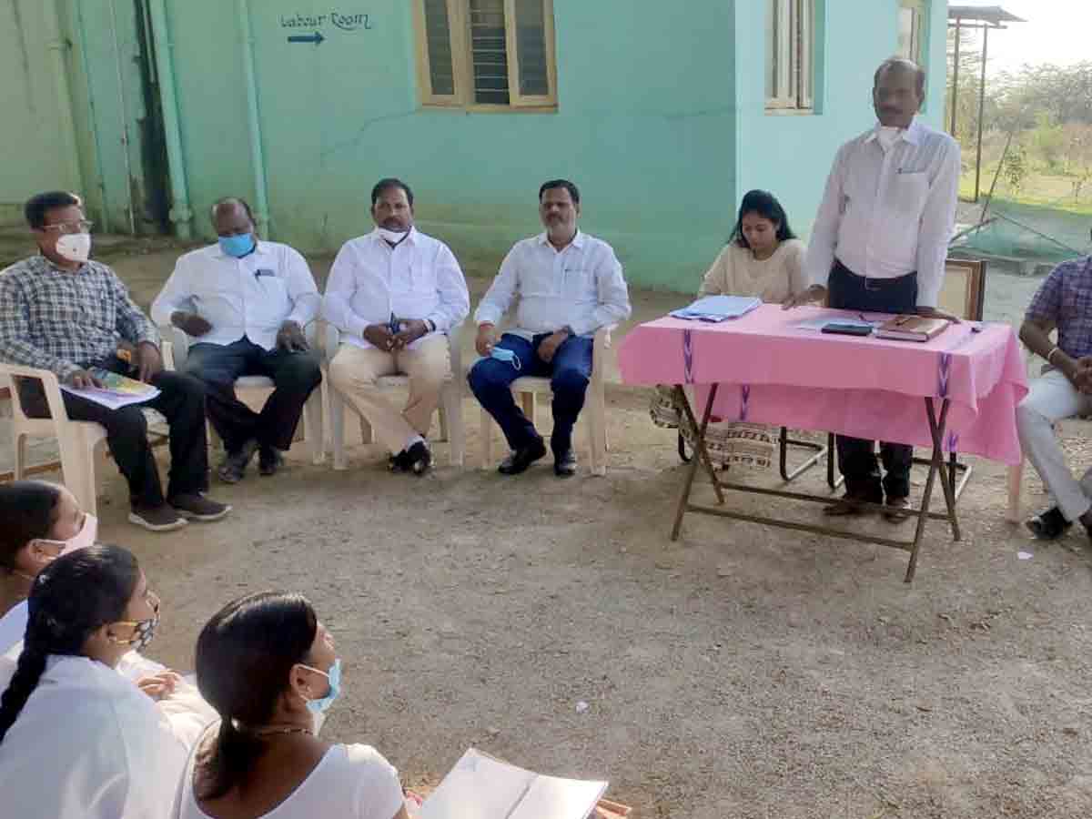 Vikarabad : లెప్రసీని ప్రాథమిక స్థాయిలోనే గుర్తించాలి.. డాక్టర్‌ జాన్‌బాబు