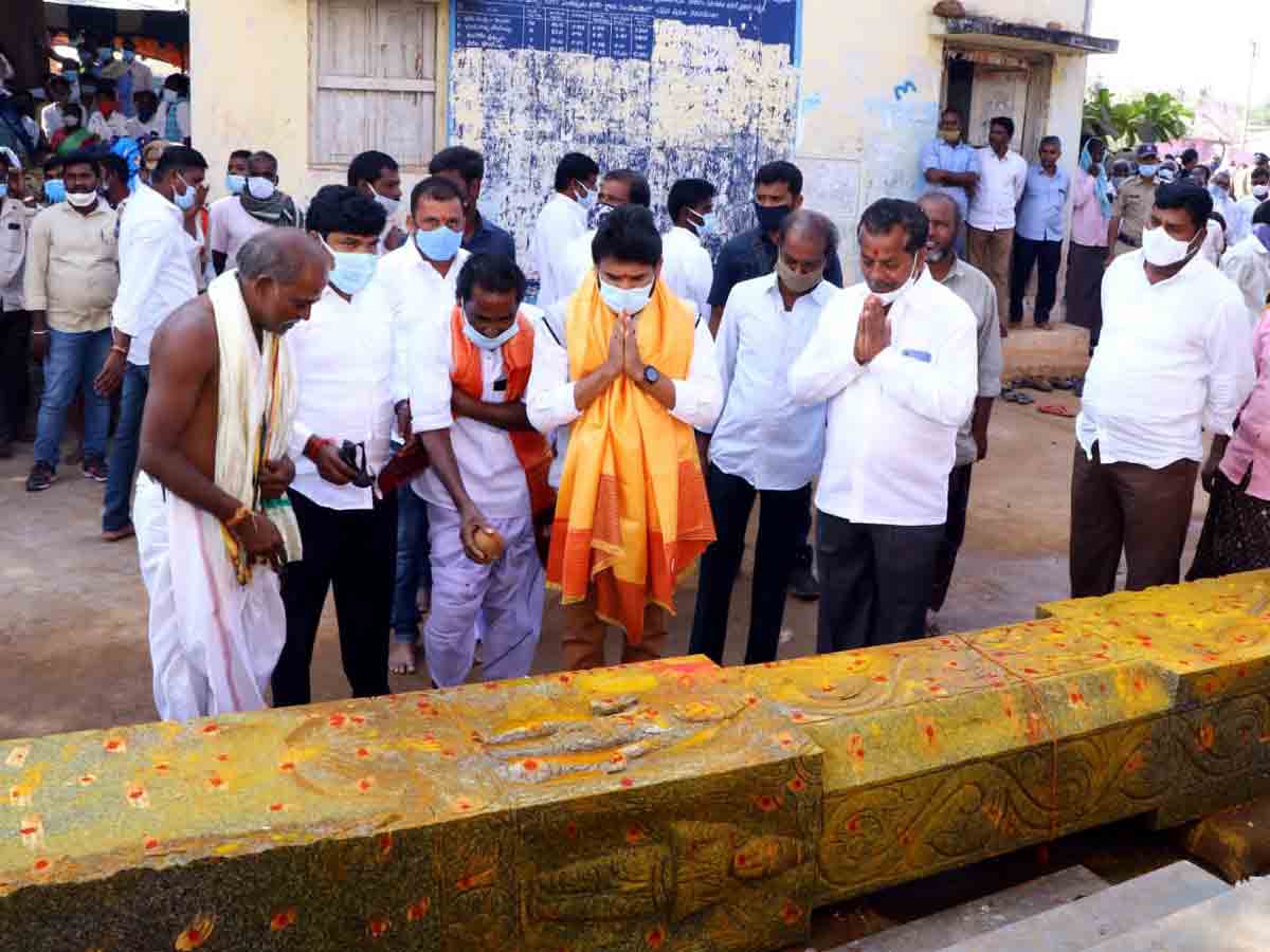 Vikarabad : ఆధ్యాత్మిక చింతన అలవర్చుకోవాలి..