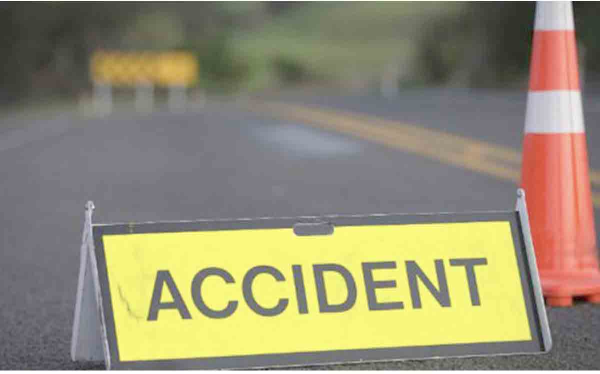 రోడ్డు ప్రమాదంలో ఏఆర్‌ హెడ్‌ కానిస్టేబుల్‌ మృతి..