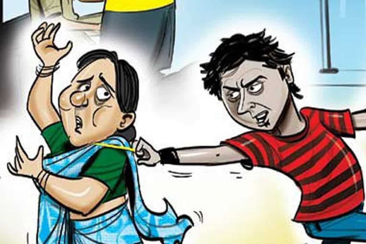 Chain snatching | స్నాచింగ్కు పాల్పడిన యువకుడి అరెస్ట్