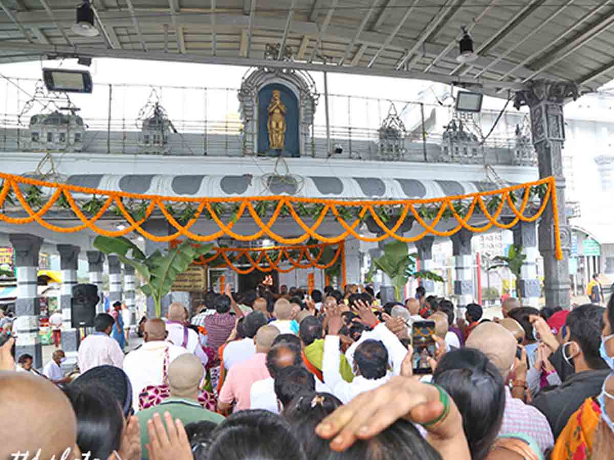 తిరుమ‌ల శ్రీ బేడి ఆంజనేయస్వామివారికి ఘ‌నంగా అభిషేకం..