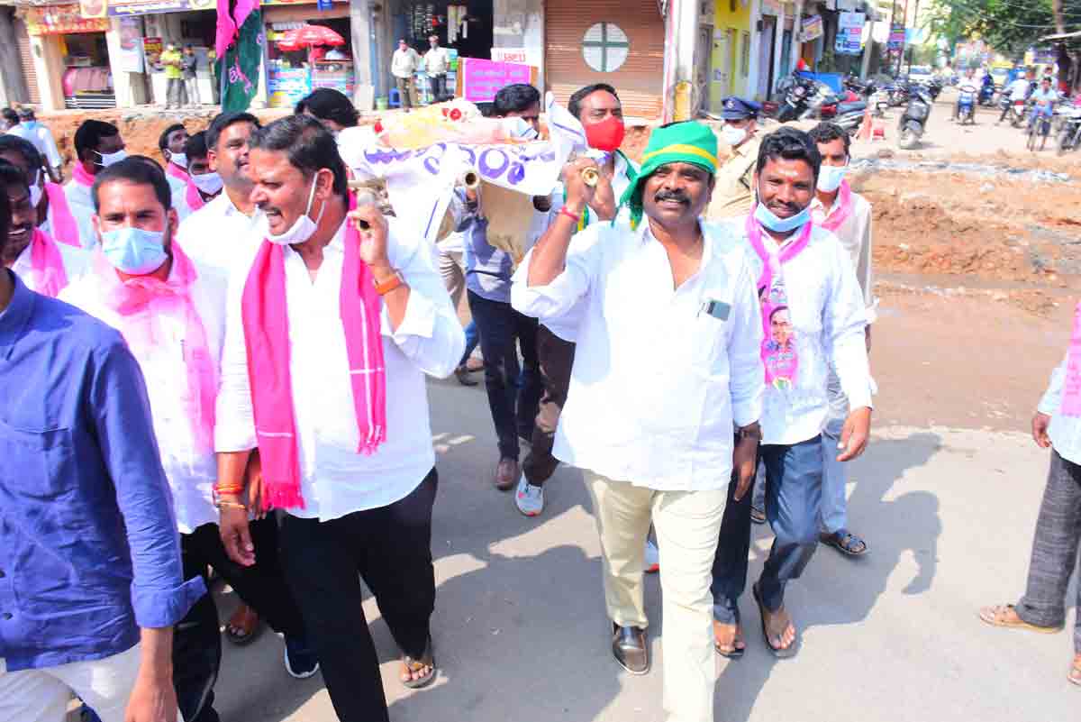 బీజేపీకి చావు డప్పు