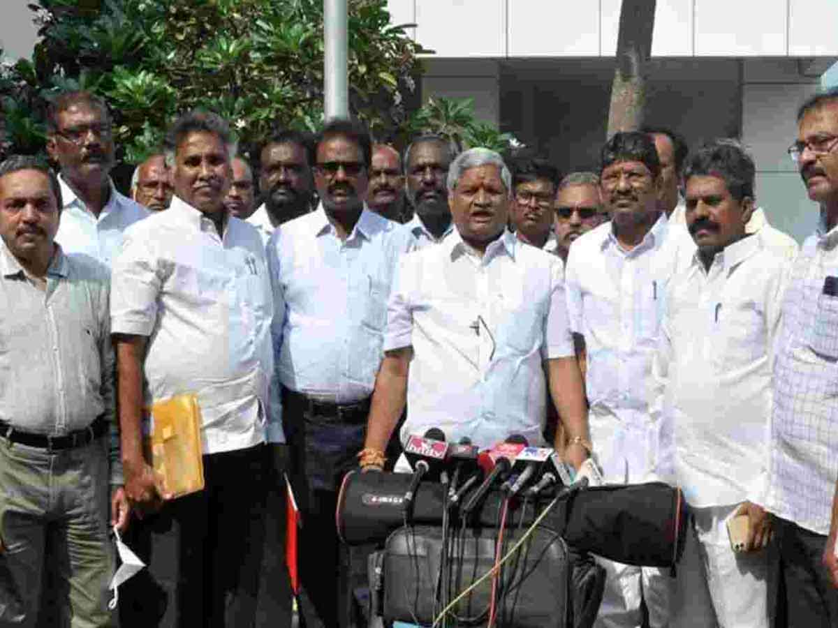 రేపు ఏపీ ఉద్యోగ సంఘాలతో ప్రభుత్వం భేటీ..