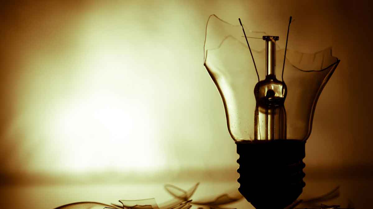 కరెంట్ షాక్‌?