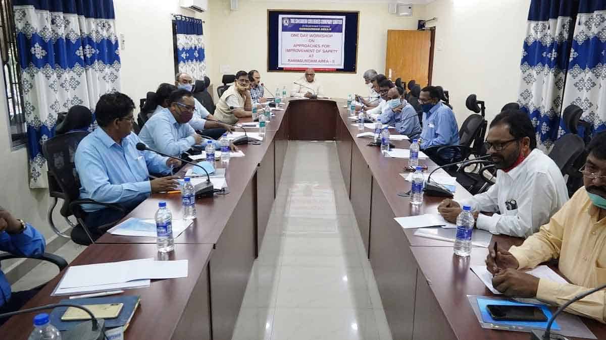 పనిస్థలాల్లో రక్షణ సూత్రాలు పాటించాలి