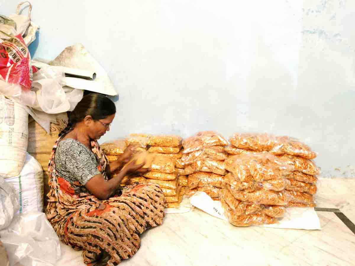 ఉత్పత్తులకు పెద్ద పీట