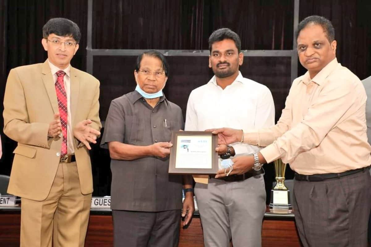 Rice Atm | సామాజిక కార్యకర్త దోసపాటి రాముకు ‘ది వీకెండ్ లీడర్’ 2020 అవార్డు