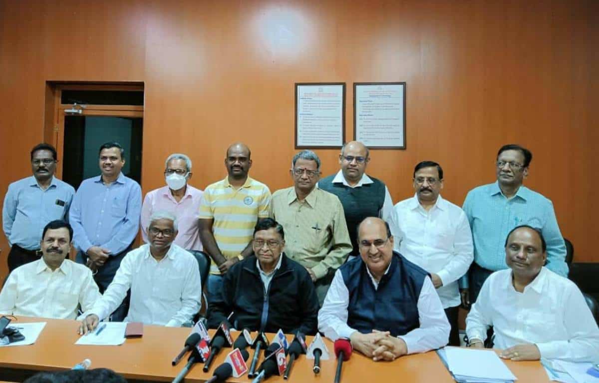 Alumni association | 26న ఓయూ టెక్నాలజీ పూర్వ విద్యార్థుల సమ్మేళనం