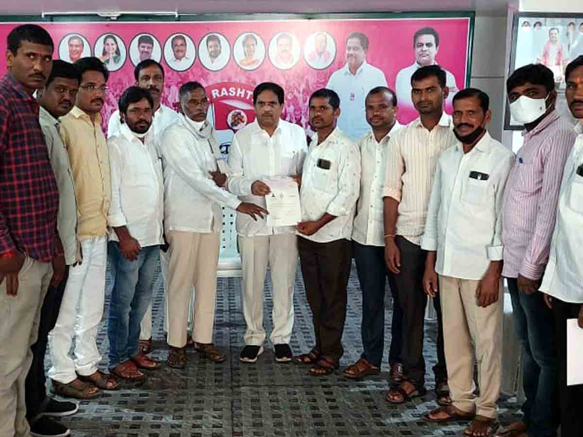 CMRF : పేదల సంక్షేమమే ప్రభుత్వ ధ్యేయం.. ఎమ్మెల్సీ కసిరెడ్డి నారాయణరెడ్డి