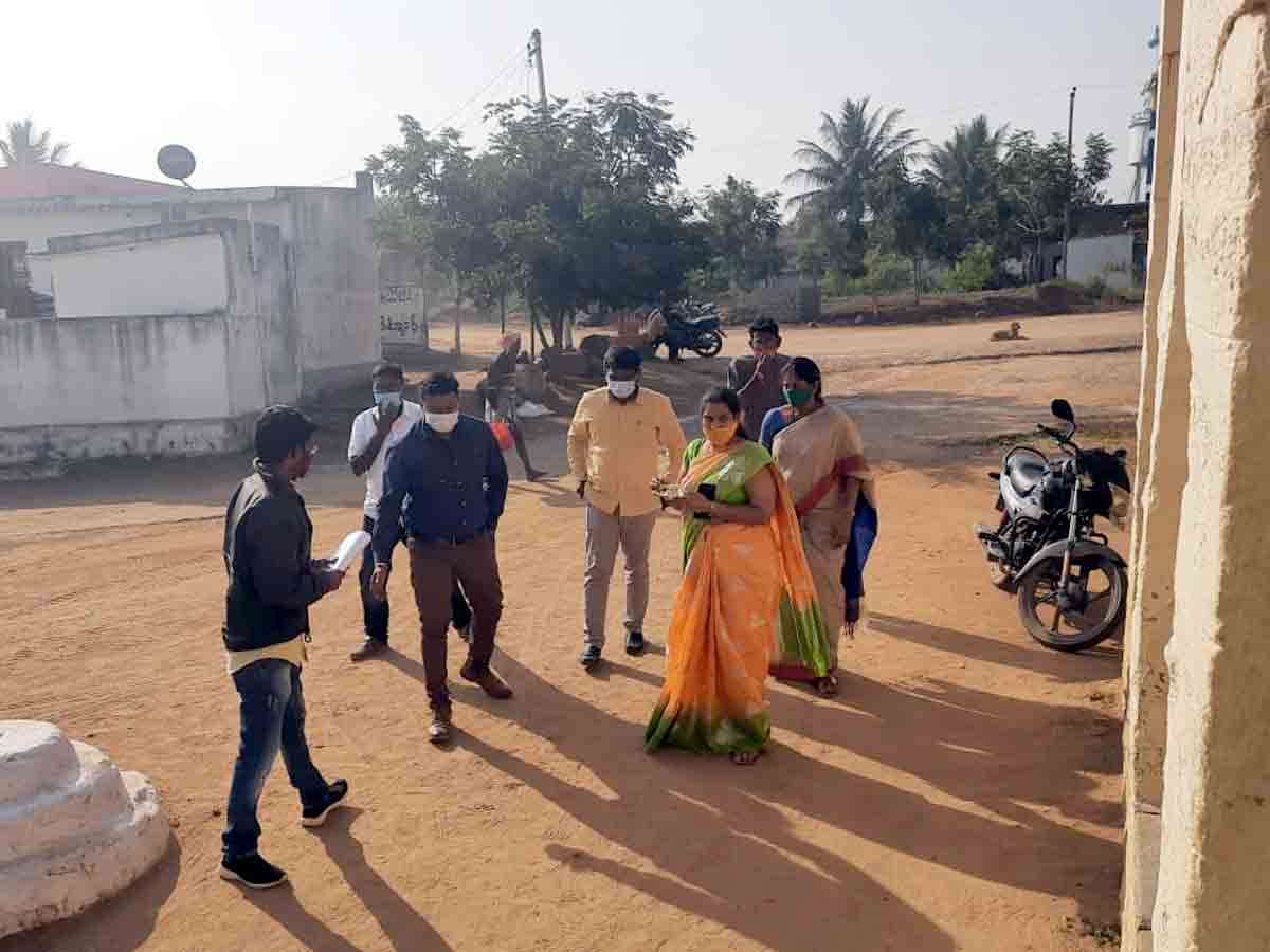 Central teem : గ్రామాల్లో శుభ్రతను బట్టి జిల్లాకు ర్యాంకింగ్‌..