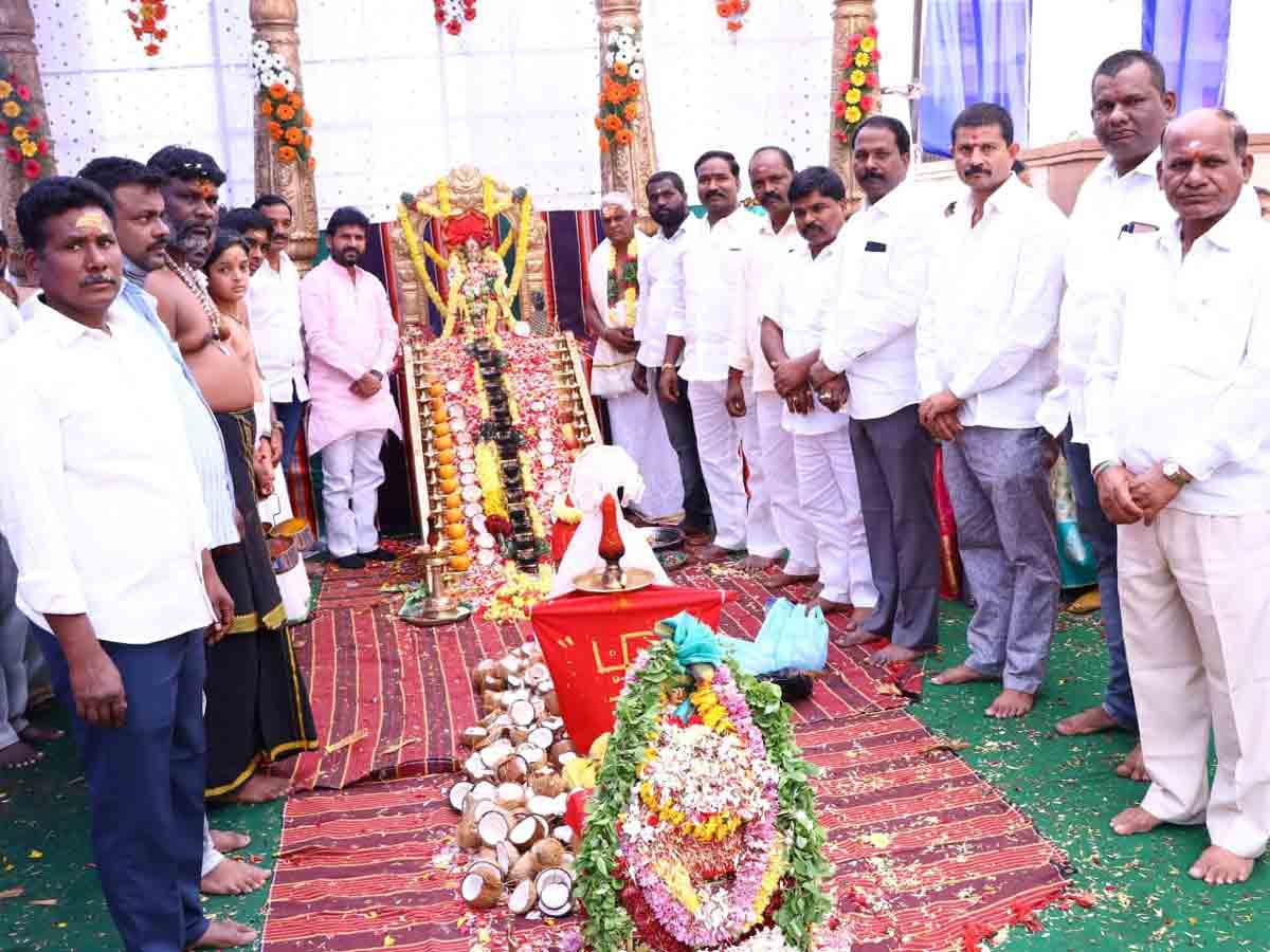Vikarabad : ఘనంగా అయ్యప్ప మహా పడిపూజ..
