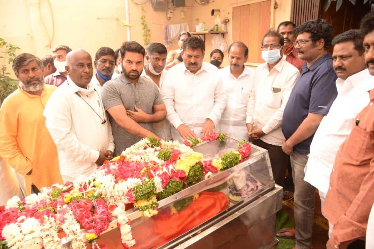 Rajaka development | రజక అభివృద్ధి సంస్థ వ్యవస్థాపకులు ఎం.అంజయ్య మృతి