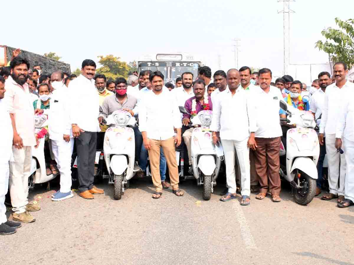 Chevella : పేదల సంక్షేమానికి నిరంతరం కృషి చేస్తాం..