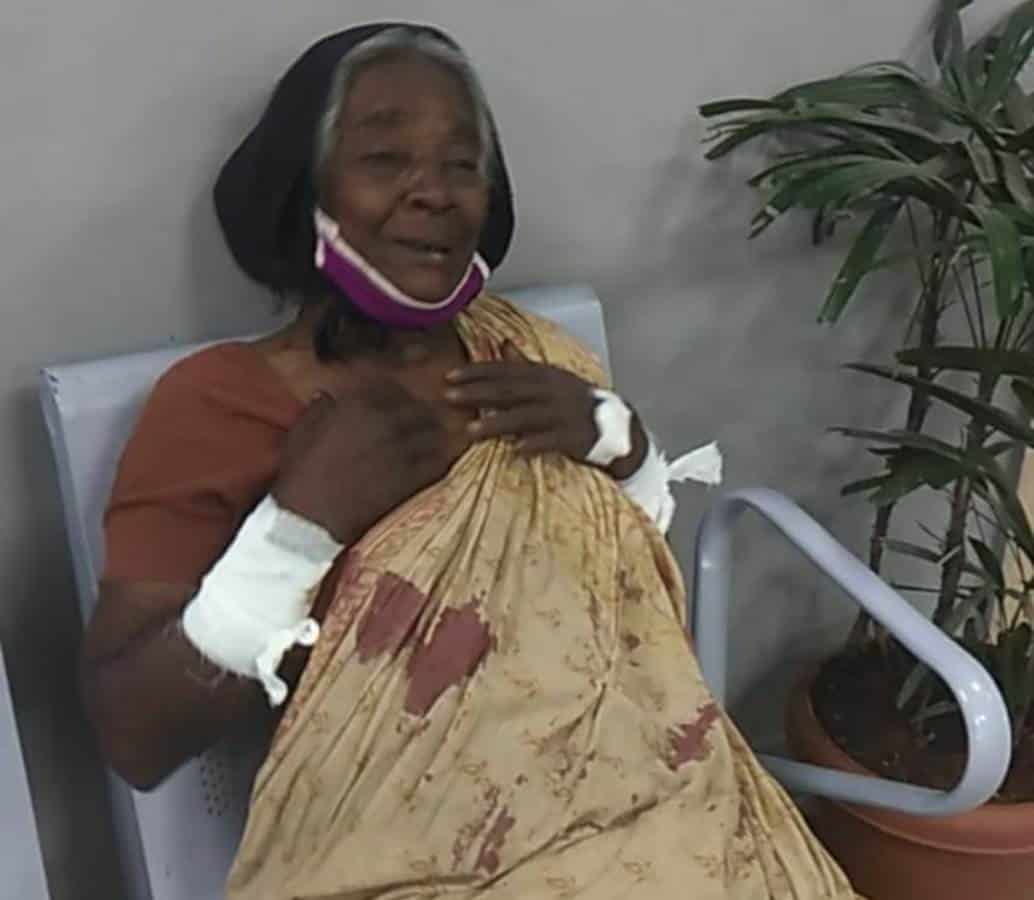 Daughter attacked mother |  కన్నతల్లిపై కాఠిన్యం..ఇనుపరాడ్డుతో త‌ల‌పై కొట్టి..