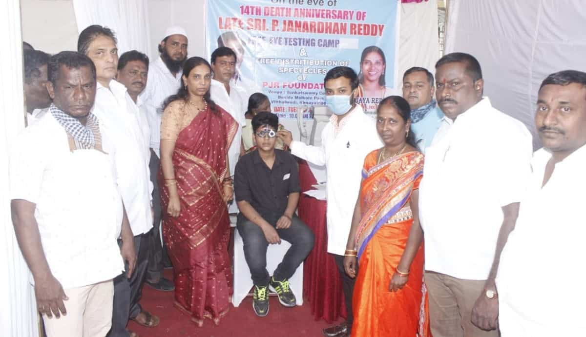 Pjr foundation | బ‌డుగు వర్గాల ఆశాజ్యోతి పీజేఆర్‌