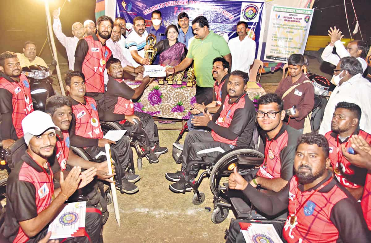 Wheel chair cricket | వీల్చైర్ క్రికెట్ చాంప్ తెలంగాణ