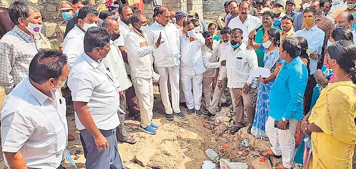 ప్రజా సమస్యల పరిష్కారమే ధ్యేయం