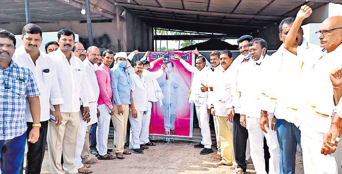 పట్టణాల తరహాలో పల్లెల అభివృద్ధి