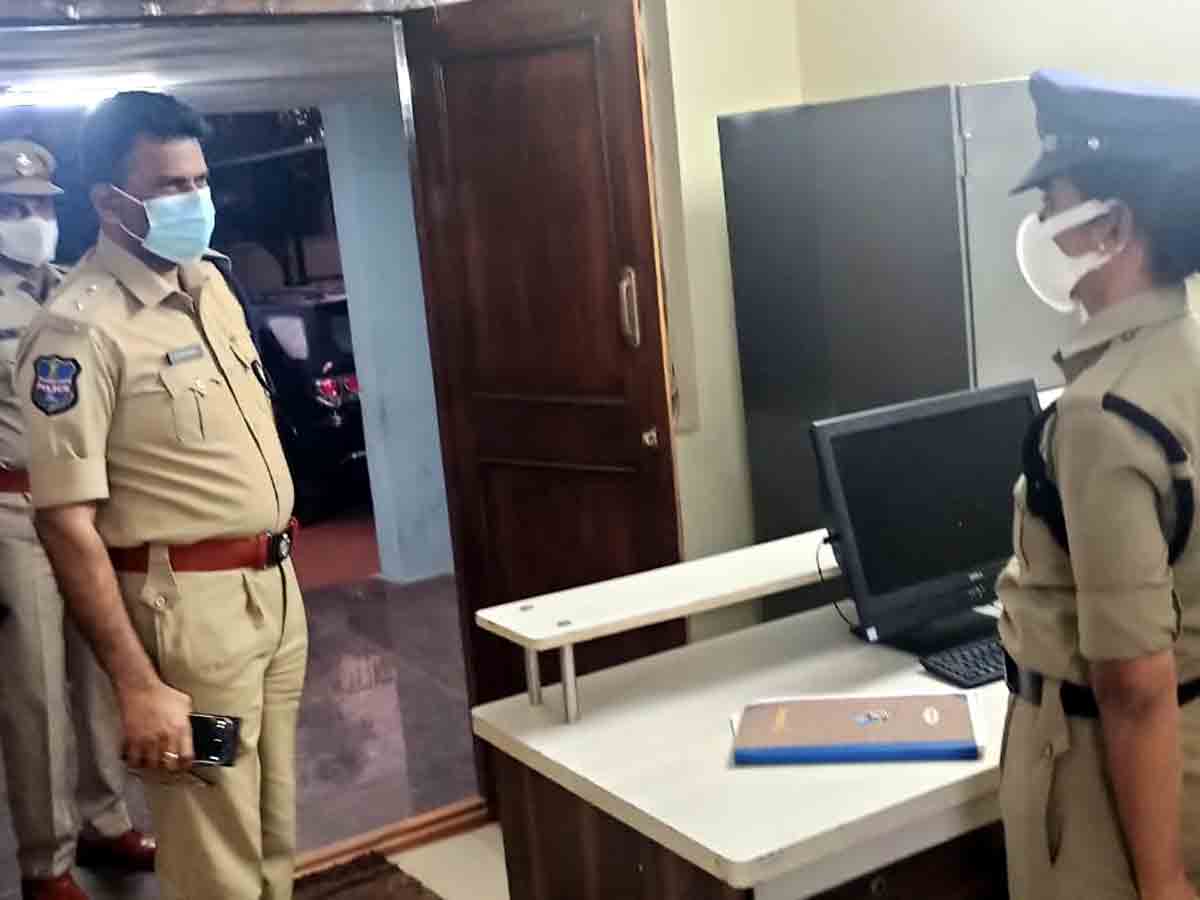 Vikarabad : రోడ్డు ప్రమాదాలు జరుగకుండా చూడాలి.. జిల్లా ఎస్పీ కోటిరెడ్డి