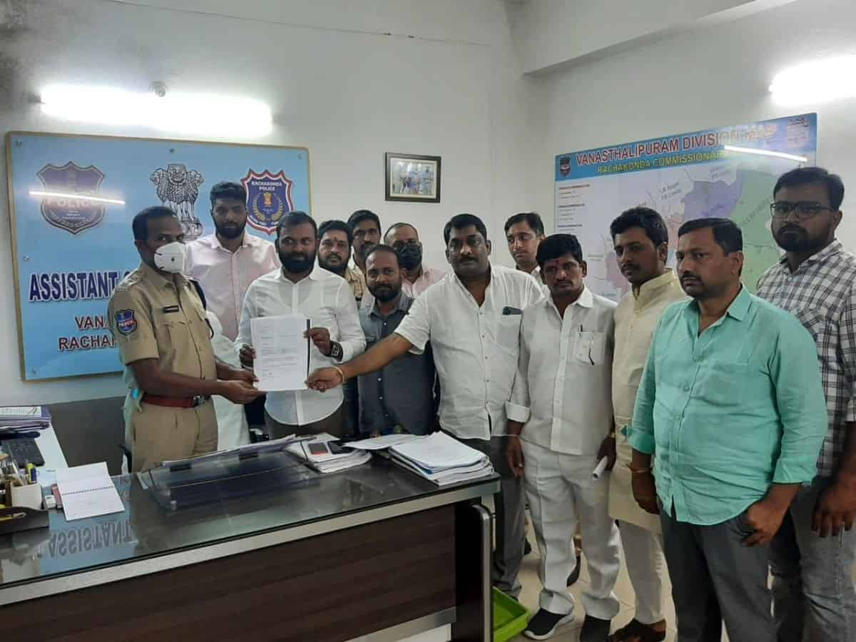 Complaint | పసుపురైతును మోసం చేసిన దగాకోరు అర్వింద్‌