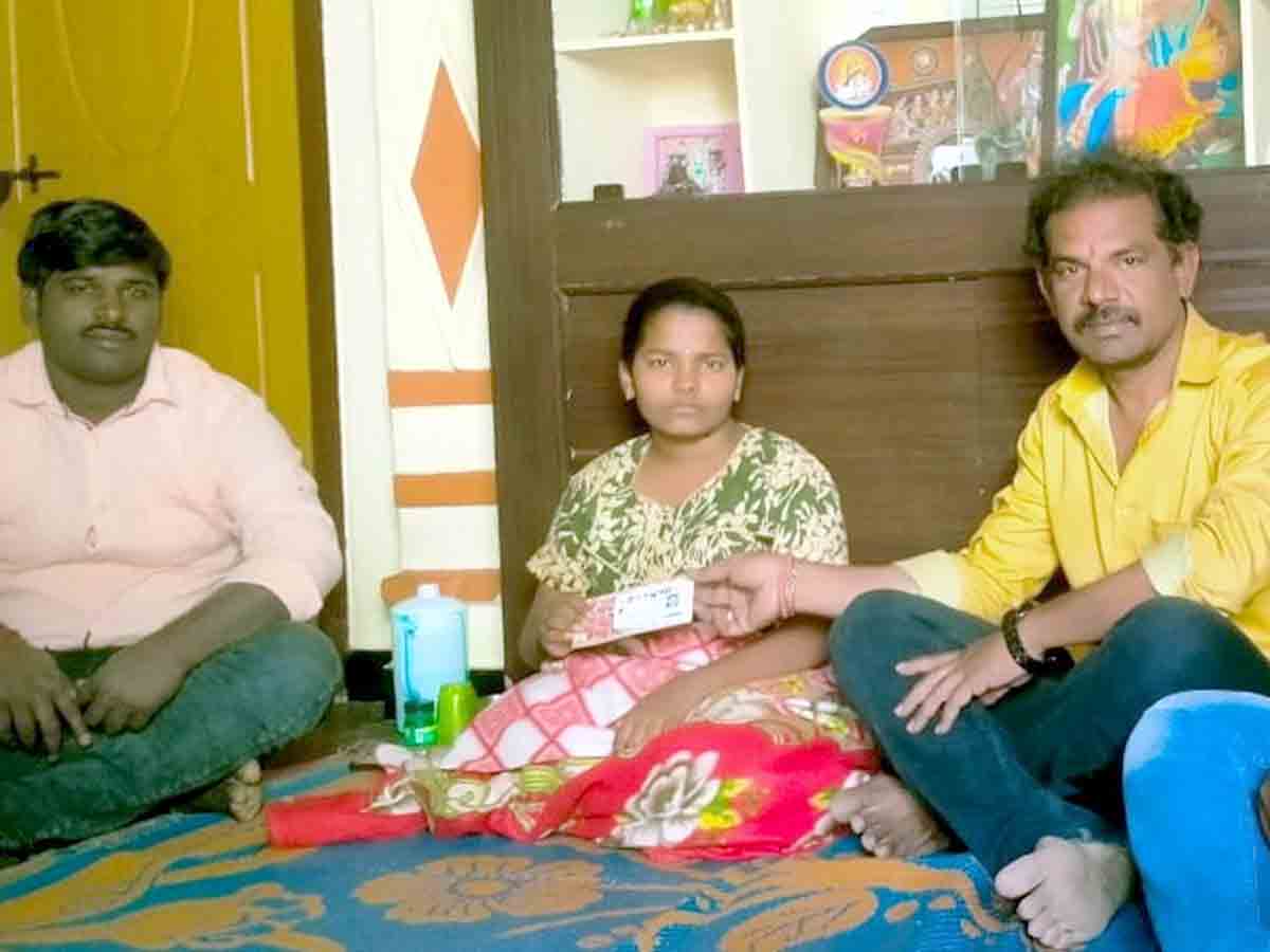 Shankarpally : విధి వైపరీత్యం ఓ బాలిక పాలిట శాపం..