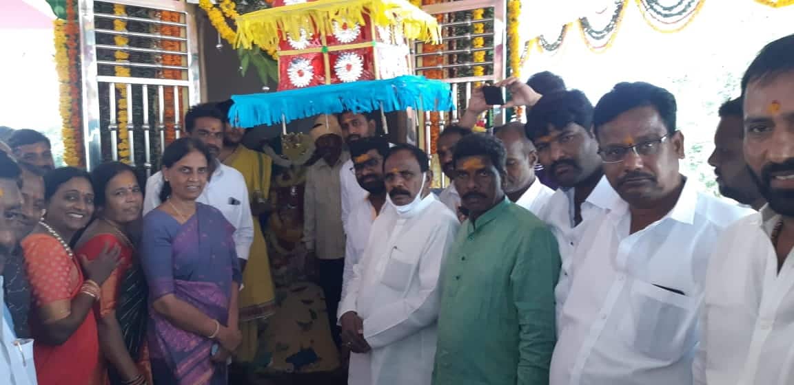 Rangareddy : దేవాలయాలను నిర్మించడం హర్షణీయం.. మంత్రి సబితా ఇంద్రారెడ్డి