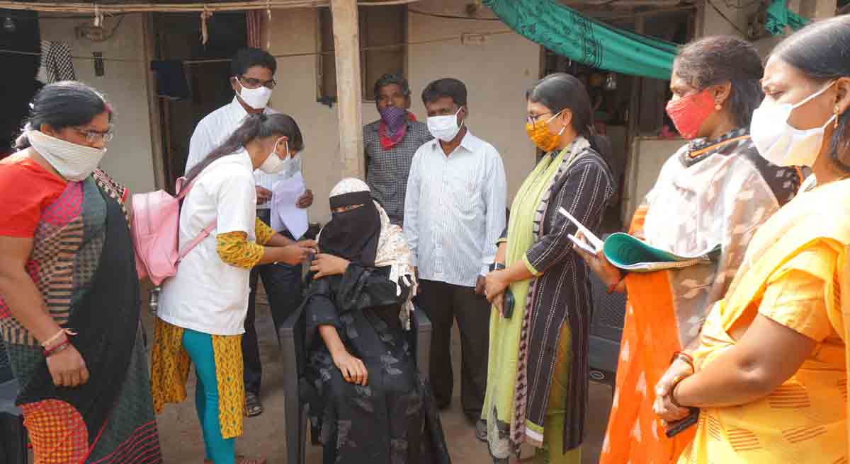 మాస్క్‌ మస్ట్‌