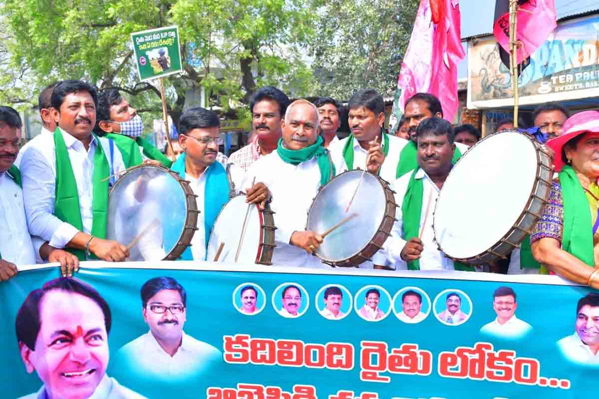 తెలంగాణ రైతుపై కేంద్రానిది వివక్ష