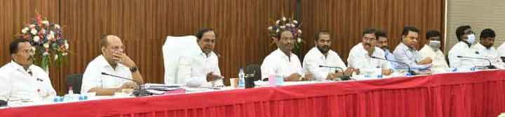 అభివృద్ధి పనులను..వేగవంతం చేయాలి