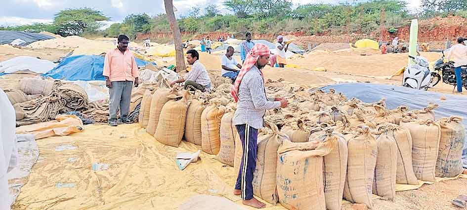 చివరి వారం వరకూ.. వడ్ల కొనుగోళ్లు