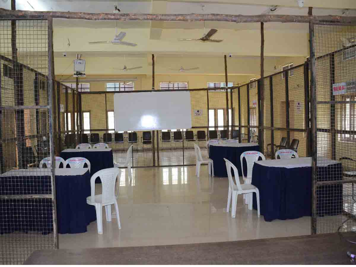 ఎమ్మెల్సీ ఓట్ల లెక్కింపు ఏర్పాట్లు పూర్తి.. రెండు గంటల్లోనే ఫలితం