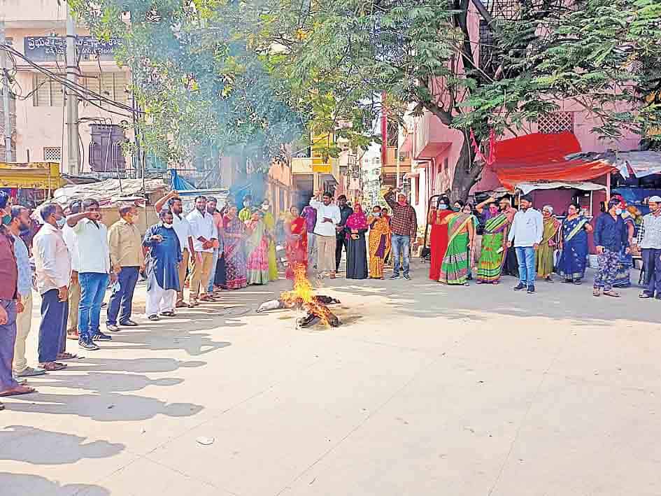 రైతు వ్యతిరేకి బీజేపీ