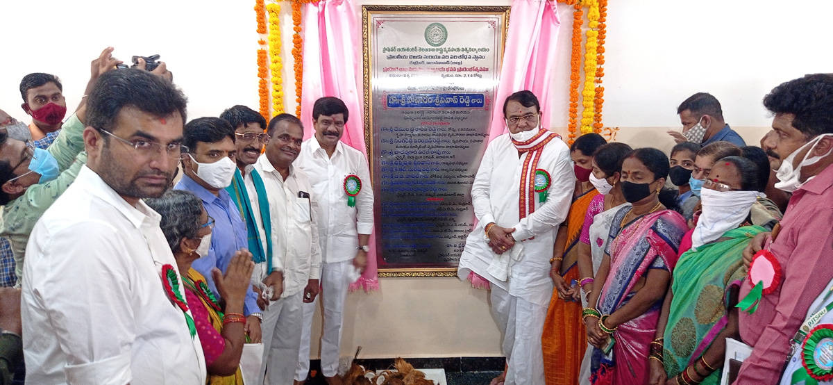 దరిద్రపుగొట్టు కేంద్ర ప్రభుత్వమిది