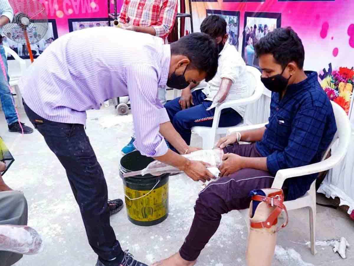 Tandur : మానవసేవే మాధవసేవ..