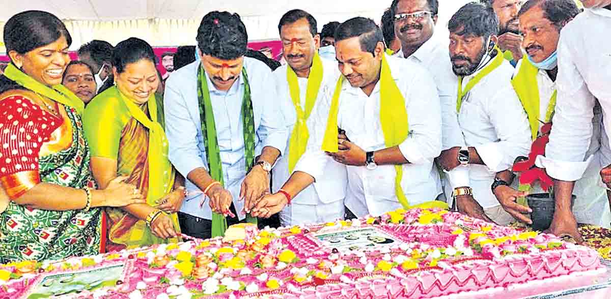హరిత స్ఫూర్తిని కొనసాగించాలి: ఎమ్మెల్యే