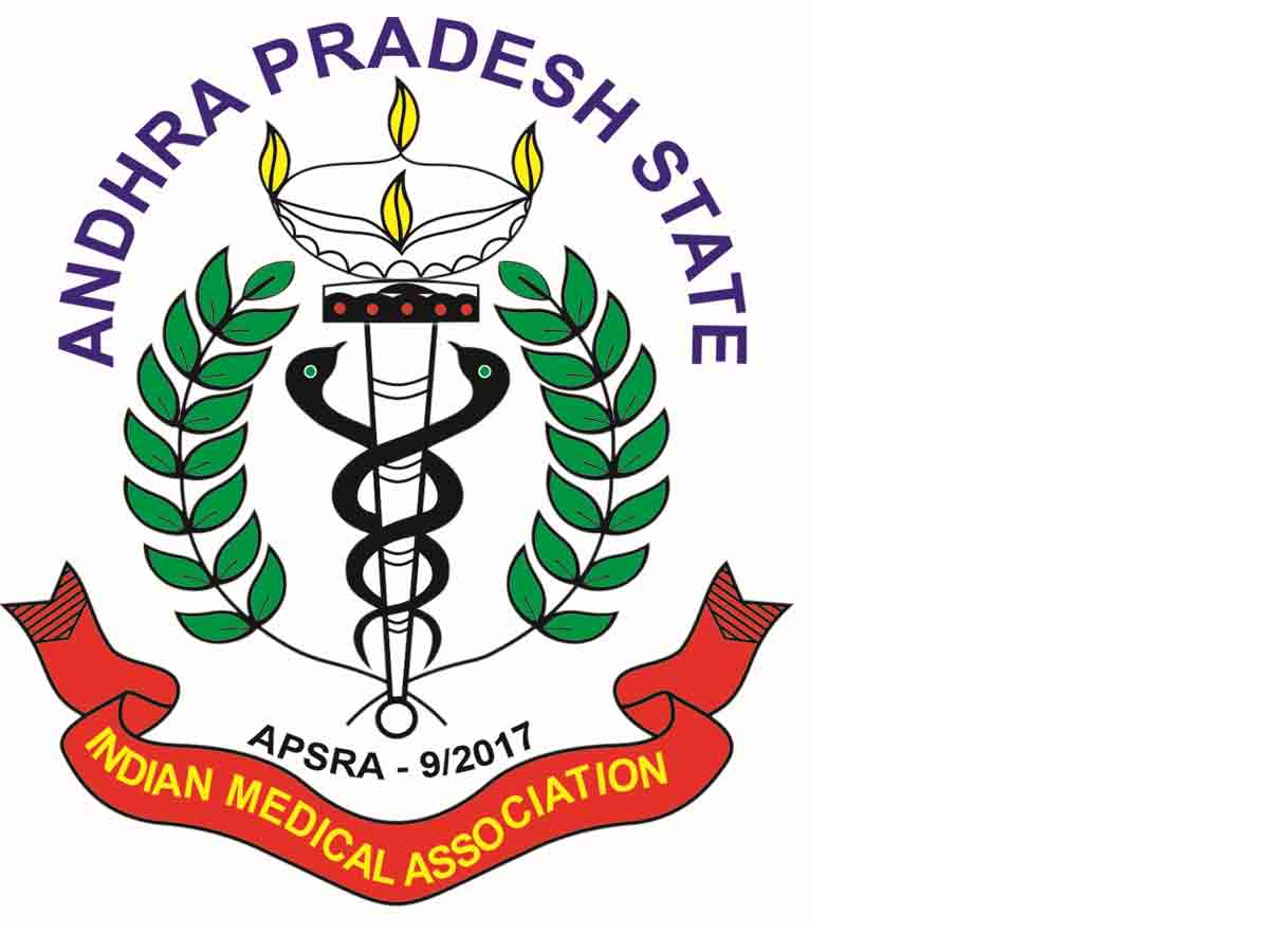 వైద్యుల కుటుంబాలకు పరిహారం అందించాలి : ఏపీ ఐఎంఏ రాష్ట్ర అధ్యక్షుడు