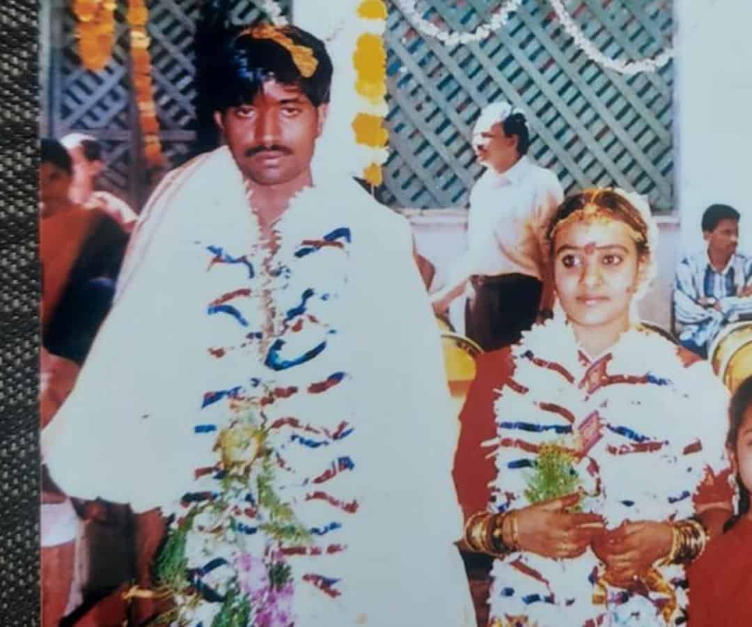 One wife two husbands | ఆమెకు ఇద్దరు.. నా భార్యంటే.. నా భార్య‌ని భ‌ర్త‌ల గొడ‌వ‌