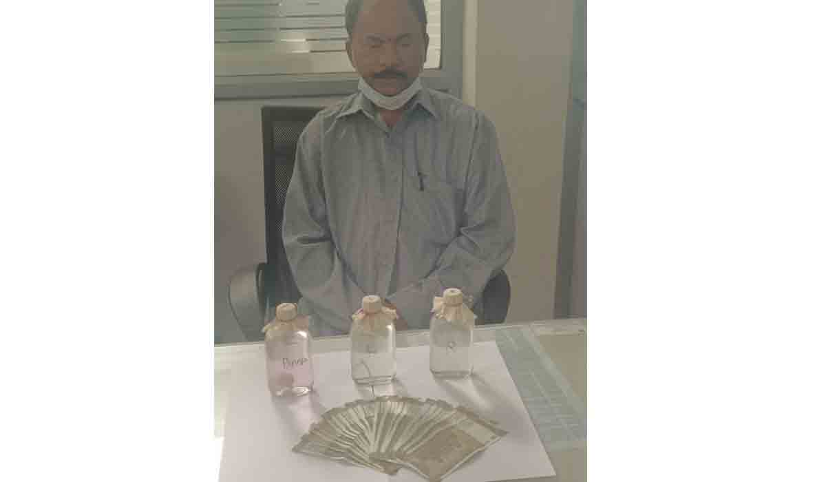 ఏసీబీకి చిక్కిన మేడిప‌ల్లి ఎస్ఐ యాదగిరి రాజు