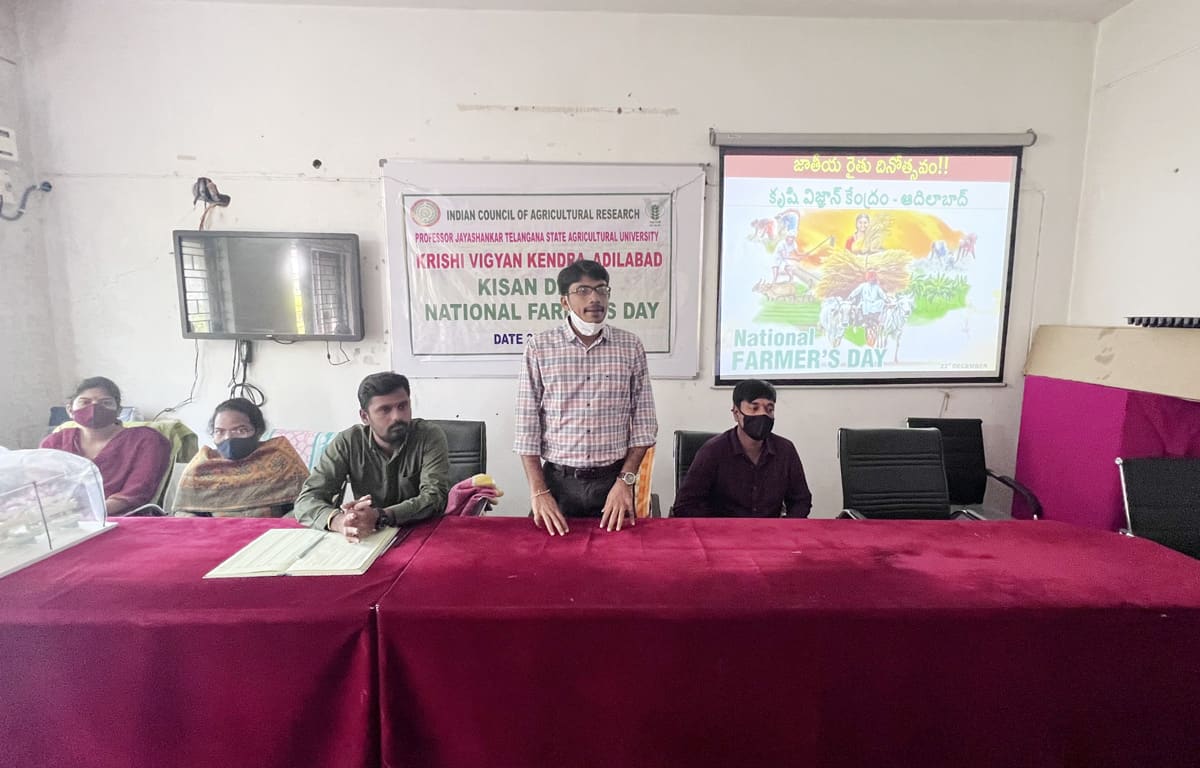 దేశాభివృద్ధిలో రైతులు కీలకం