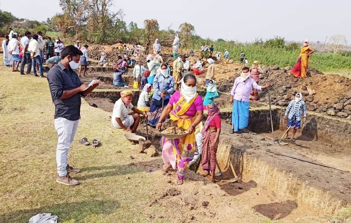 ఉపాధిలో సిరికొండ